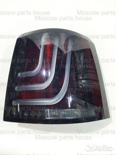 Range Rover Sport 05-13 фонарь правый Glohh Black