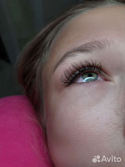 Наращивание ресниц модель