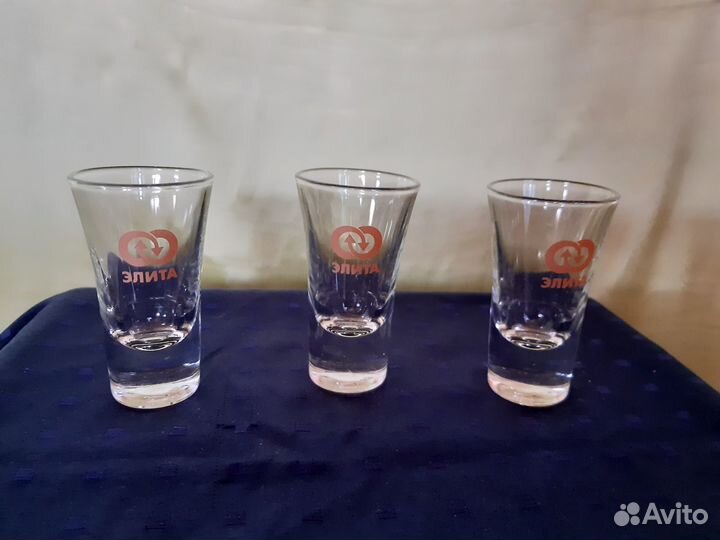 Пивные кружки, стаканы, стопки