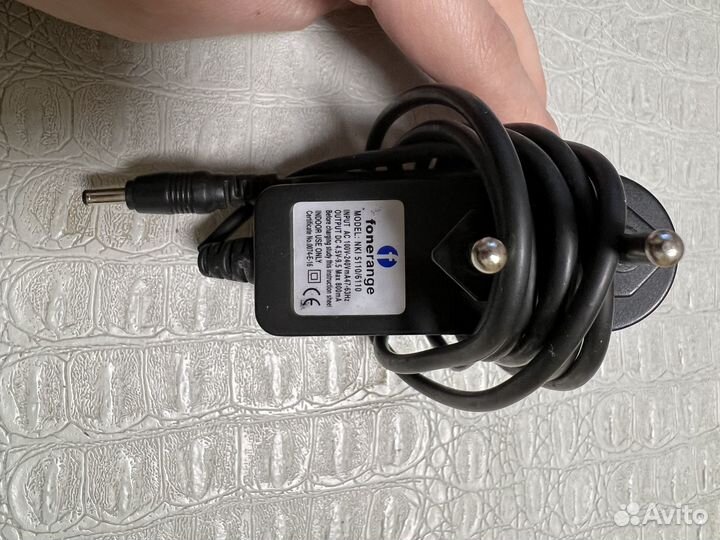 Зарядное устройство для телефона Зарядка