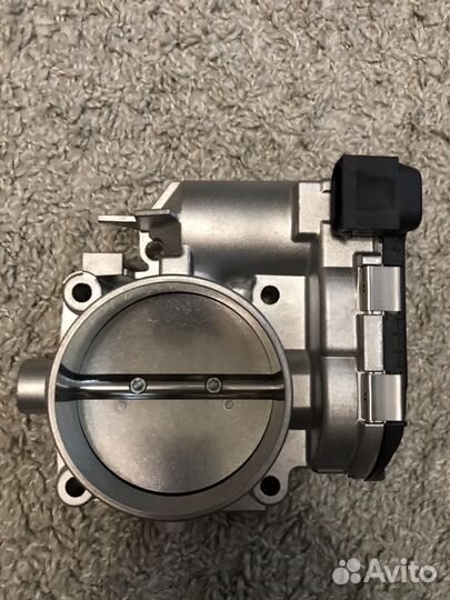 Дроссельная заслонка Мерседес A1561410225 новая