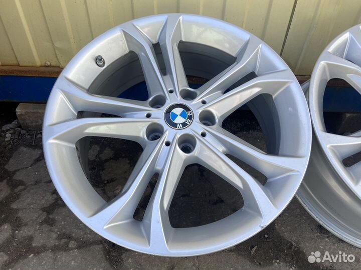 Оригинальные диски X3-X4 R18 5*112 et-22