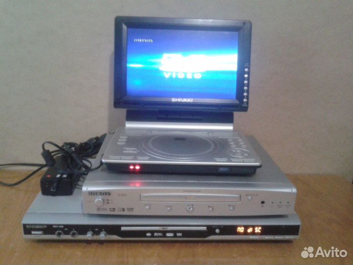 DVD-проигрыватели разные