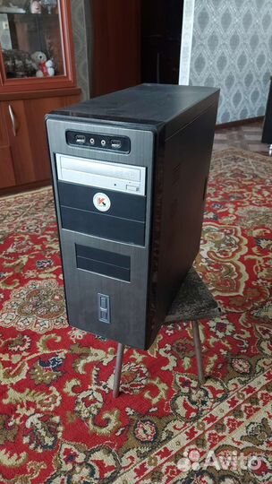 Компьютер системный блок