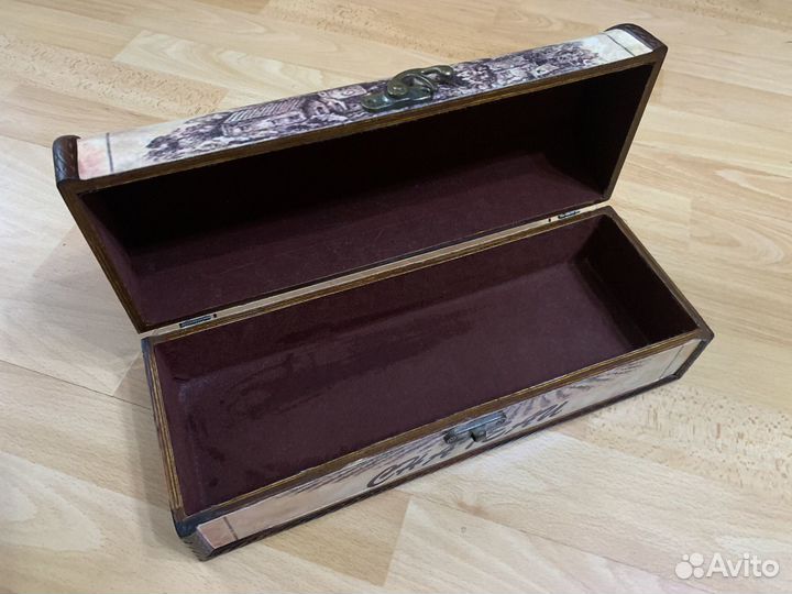 Сундук, шкатулка деревянная