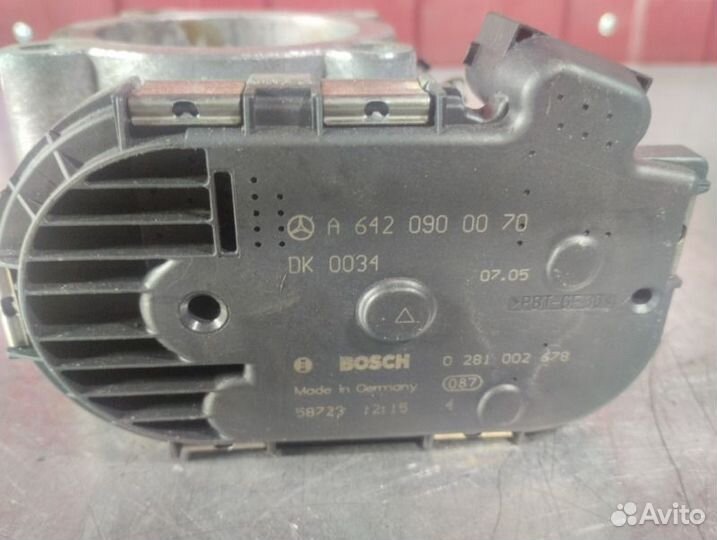 Заслонка дроссельная Mercedes E-Class W211 OM642