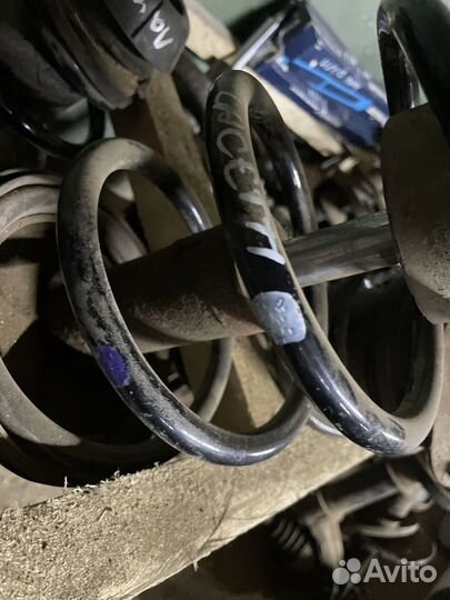 Пружина передняя Chevrolet Lacetti Лачетти сед х/б