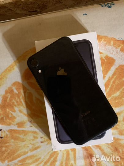 iPhone Xr, 128 ГБ