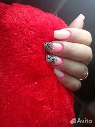 Маникюр, покрытие гель лака, наращивание