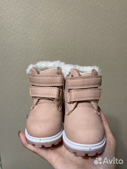 Ботинки для девочки 21