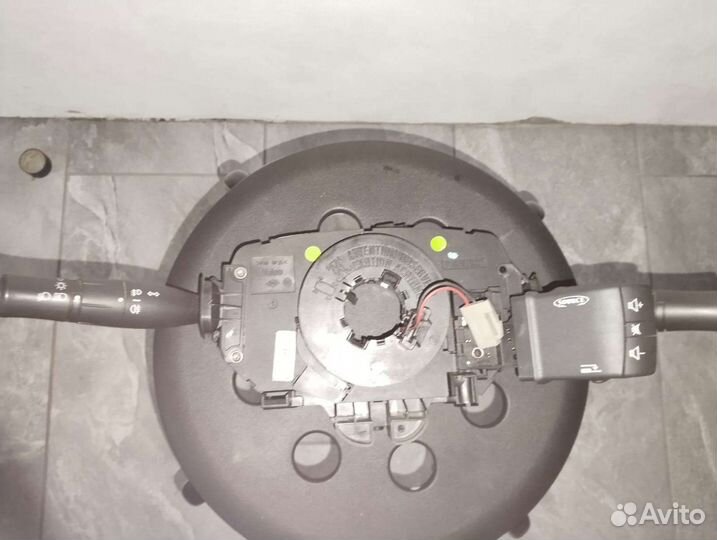 Запчасти на рено Меган 2