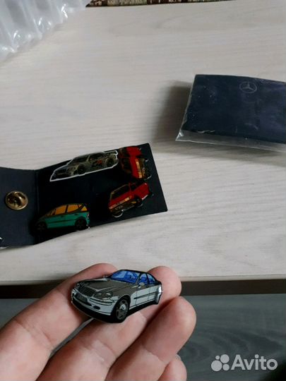 Значки Mercedes