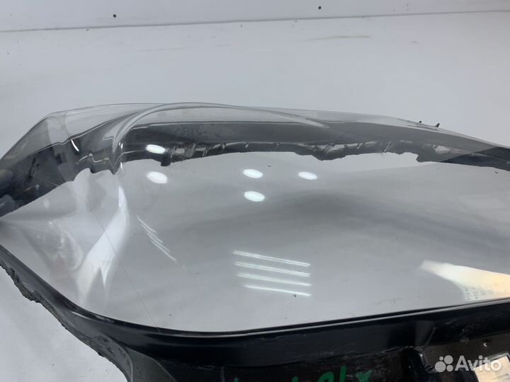 Lexus LX 570 стекло фары правое