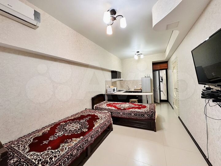 2-к. квартира, 50 м², 1/6 эт.