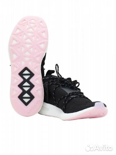 Кроссовки adidas, новые, 36,5 р