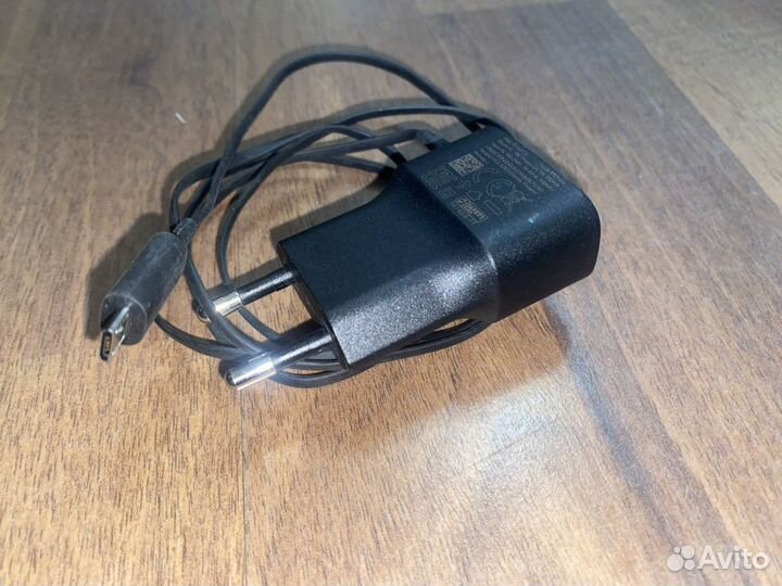 Оригинальное зарядное устройство nokia