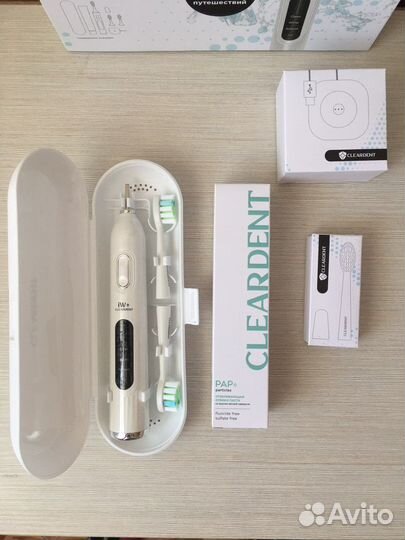 Электрическая Зубная щетка