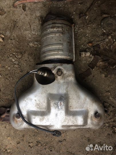 Коллектор впускной и выпускной