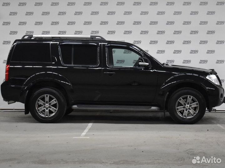 Nissan Pathfinder 2.5 AT, 2012, 198 325 км