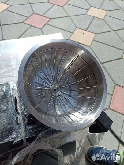 Кофеварка новая