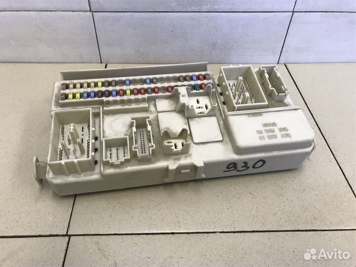 Блок предохранителей S40 2004-2012