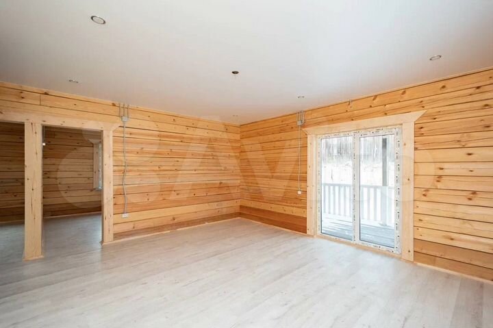 Дом 161 м² на участке 6,7 сот.