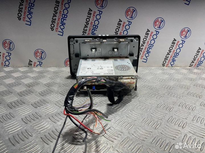 Магнитола Renault Arkana 1