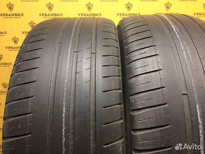 Michelin Pilot Sport 3 235/45 R18