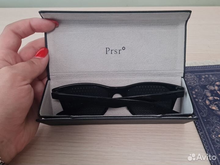 Перфарационные очки Popular с чехлом