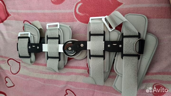 Фиксатор коленного сустава с регулировкой углов