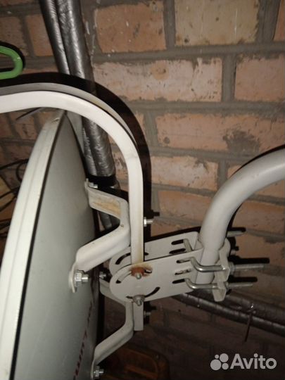 Антенна спутниковая