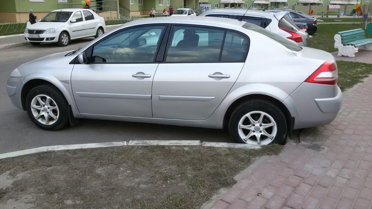 Renault Megane: фото владельца