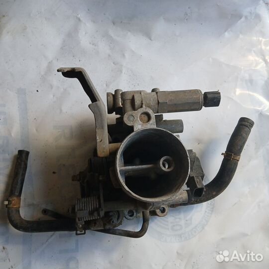 Дроссельная заслонка Nissan Almera N15