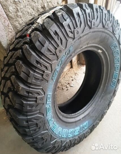 Cooper Discoverer STT 285/75 R16