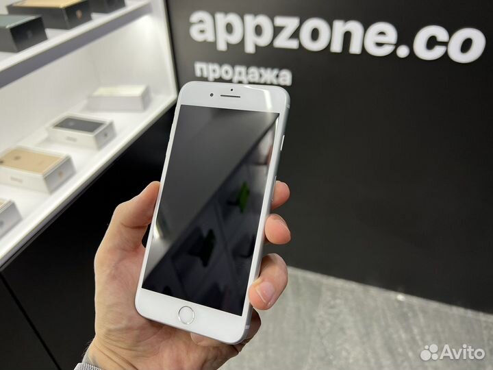 iPhone 8 Plus, 64 ГБ