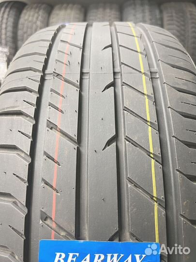 Bearway BW118 255/35 R20 136T