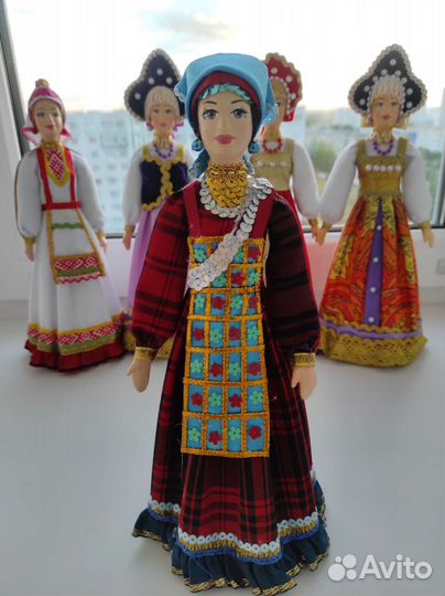 Куклы ручной работы, куклы в национальных костюмах