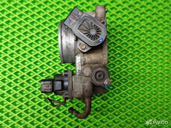 Дроссельная заслонка Mitsubishi carisma