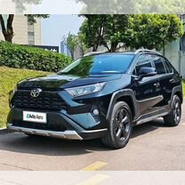 Toyota RAV4 2.5 AT, 2021, 23 145 км, с пробегом, цена 2 771 572 руб.