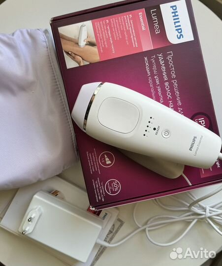 Фотоэпилятор Philips Lumea Bri863