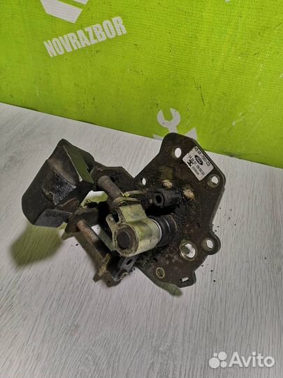 Механизм выбора передач Форд Фокус 1