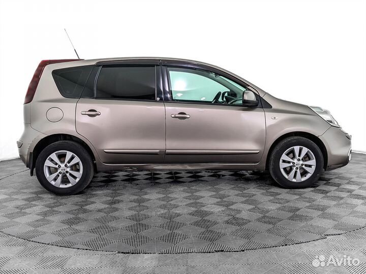 Nissan Note 1.6 AT, 2013, 138 489 км