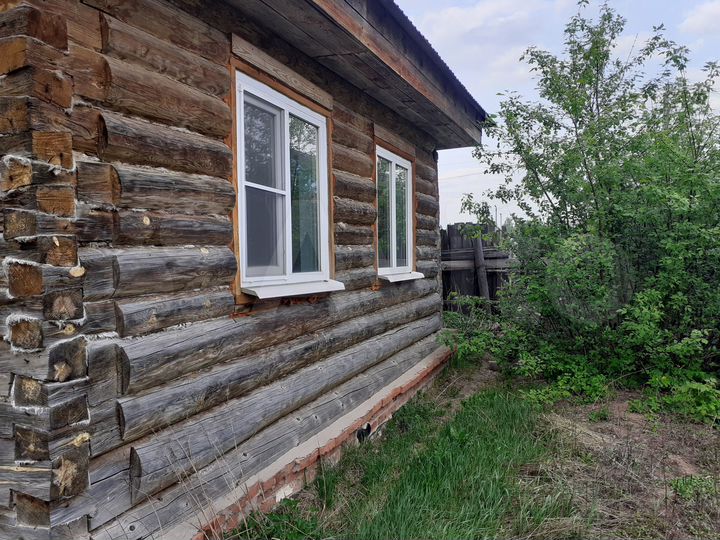 Дом 48 м² на участке 14,3 сот.