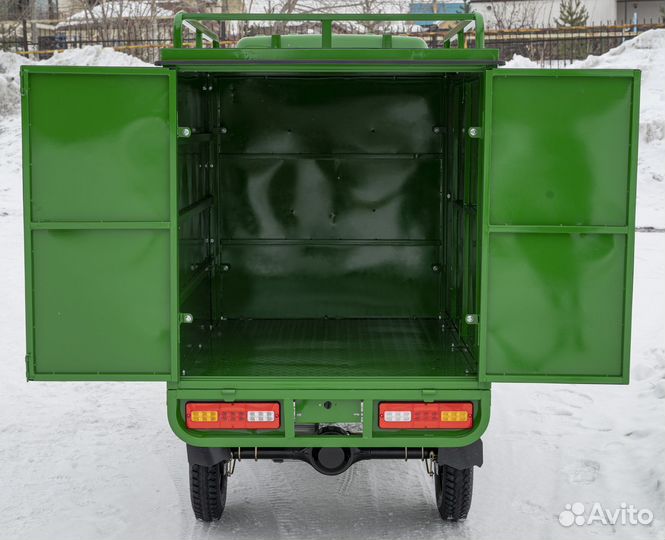 Электрический трицикл грузовой с кабиной и будкой