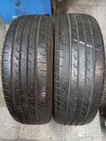 Goodyear EfficientGrip SUV 4x4 215/60 R17 96H