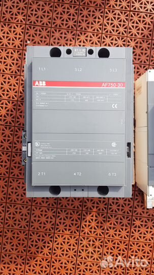 Контакторы - Пускатели ABB 260-1050 Ампер