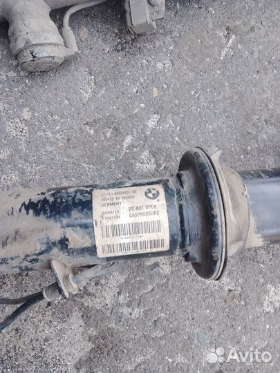 BMW X5 F15 X6 F16 стойка передняя левая