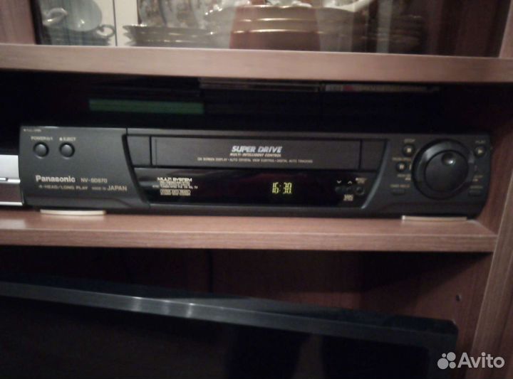 Видео магнитофон Панасоник NV-SD570