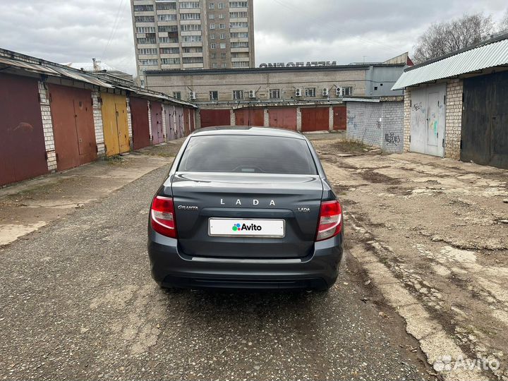 LADA Granta 1.6 МТ, 2022, 15 000 км