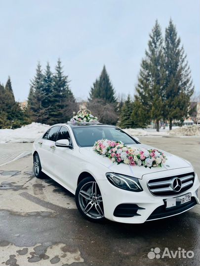 Свадебные украшения на машину в прокат